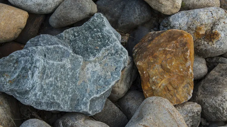 Which Crusher Is Suitable for Your Hard Rock