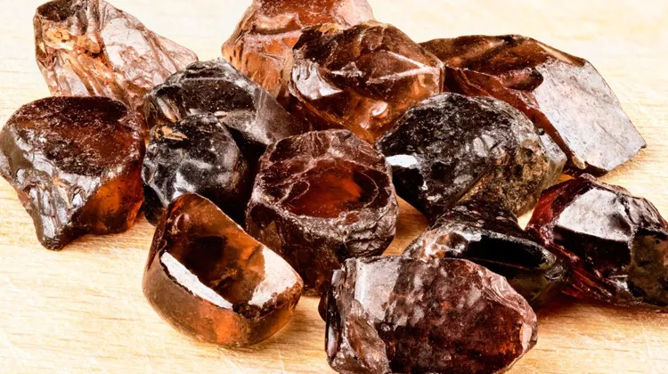 Zirconium et zircon